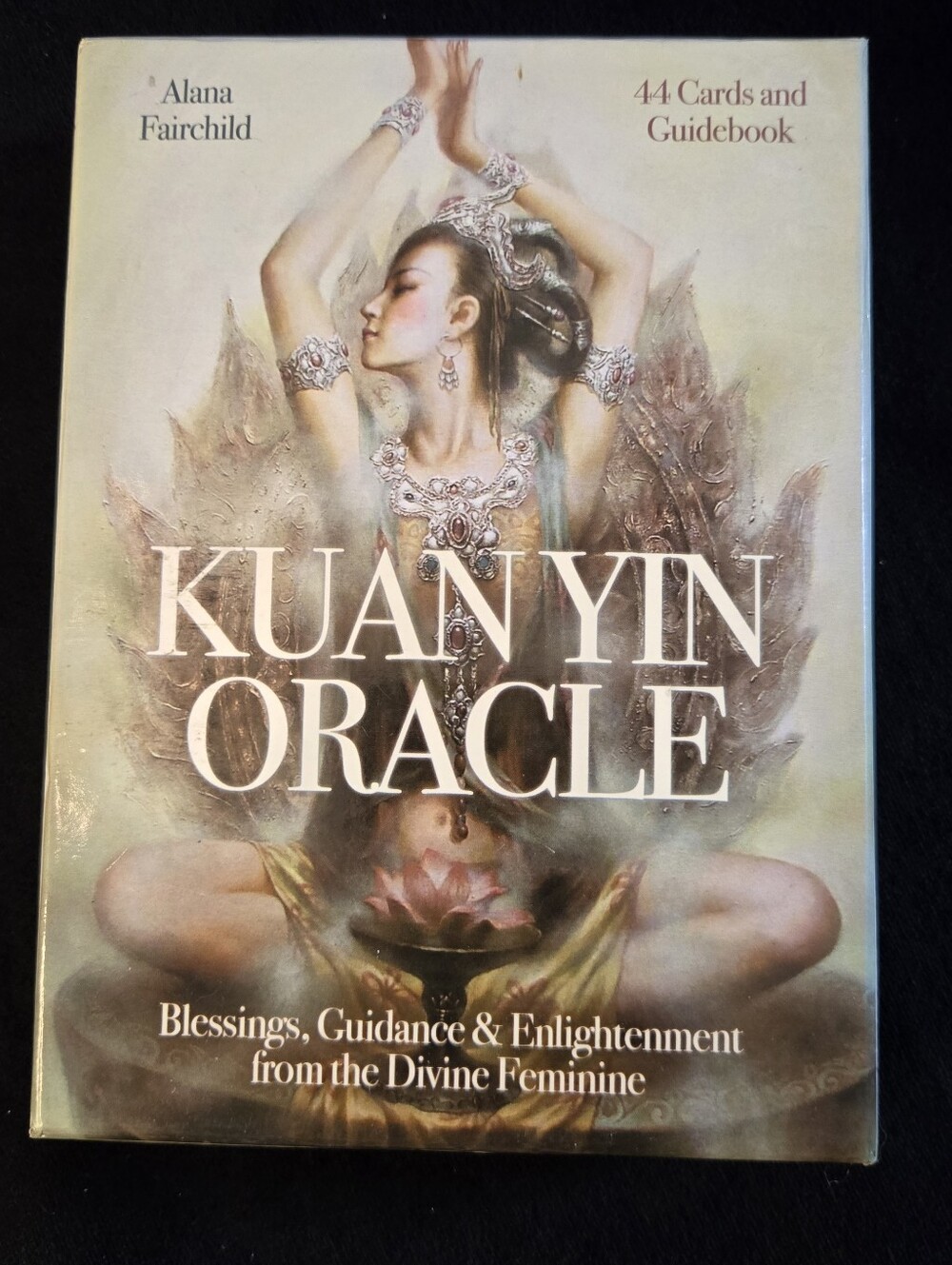 🪷Kuan Yin Oracle Deck – Alana Fairchild (Complete 44-Card Deck)